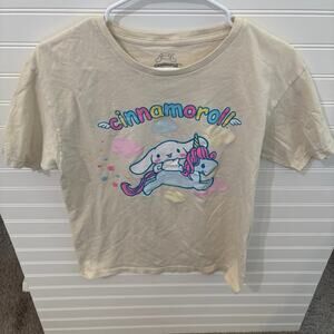Cinnamoroll Sanrio med   t shirt